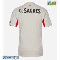 Benfica Bortedrakt 2025-26 Kortermet